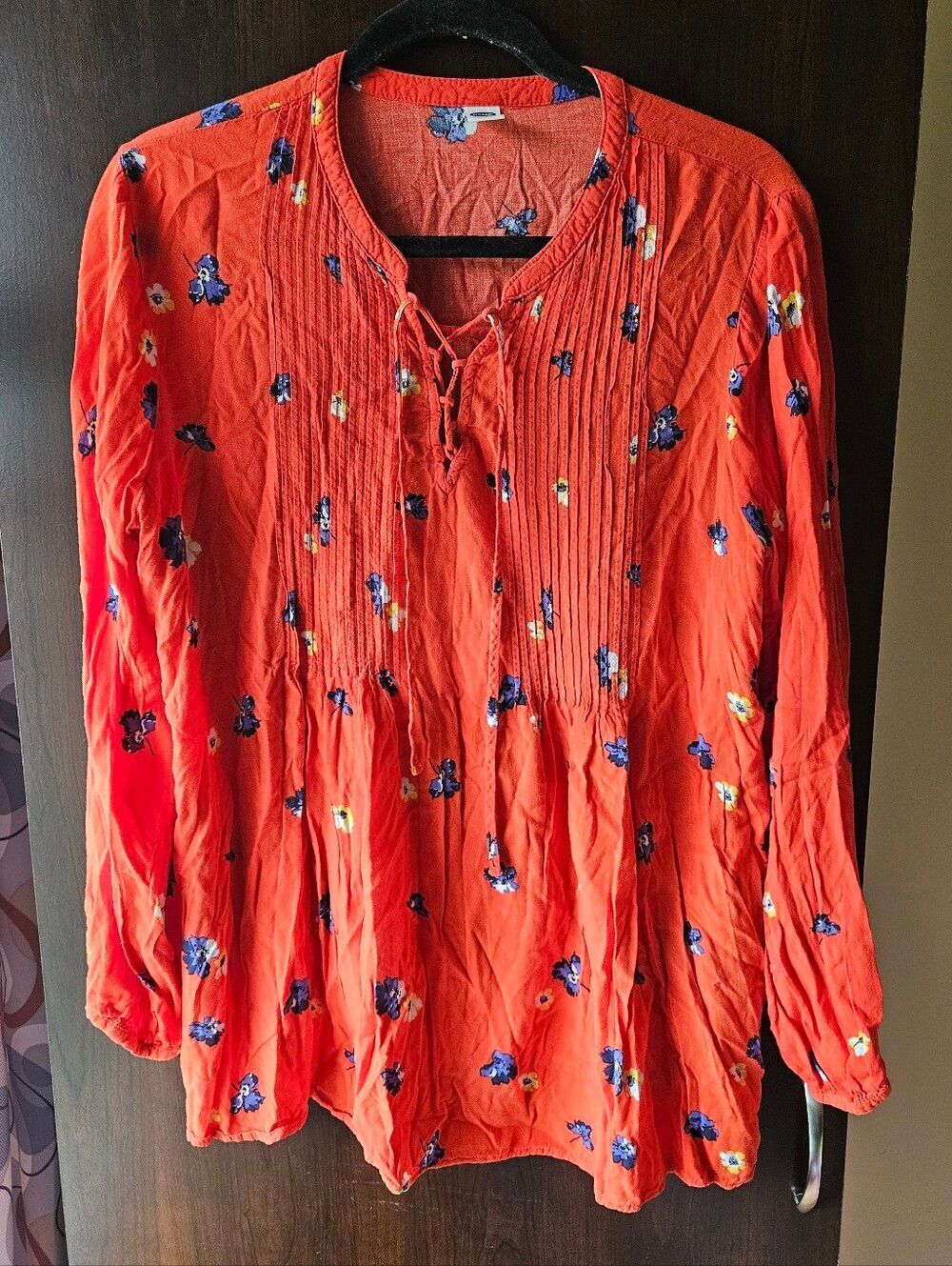 Old Navy Women's Red Floral Pintuck Lace-Up Peasant Top Size XL